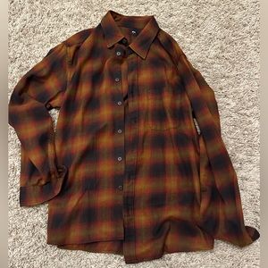 Uniqlo red/orange flanel plaid size: Large